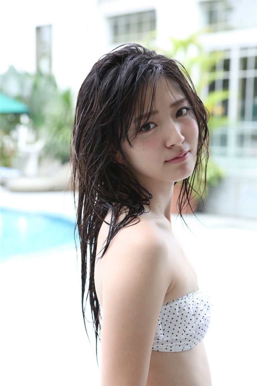 清纯美女鈴木愛理性感比基尼写真图片(第111页)