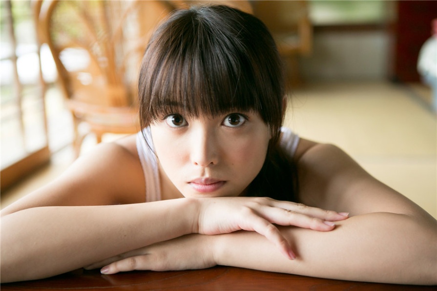 日本美女中島早貴性感比基尼写真图片(第27页)