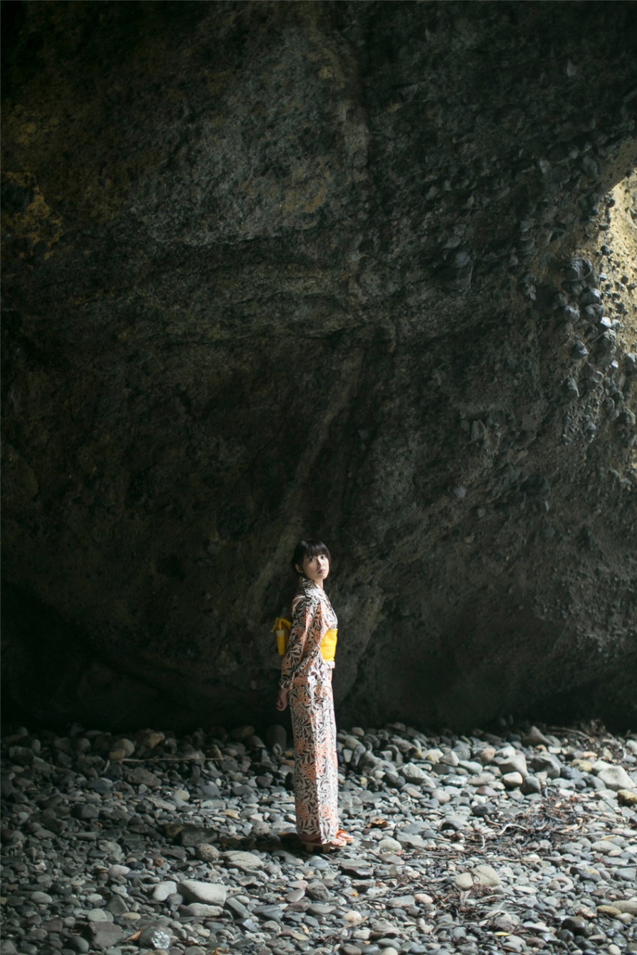 日本美女中島早貴性感比基尼写真图片(第31页)