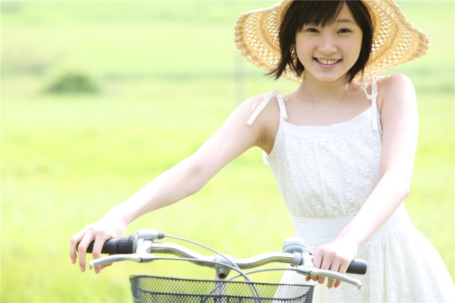 日本学生妹宮本佳林校园写真图片(第42页)