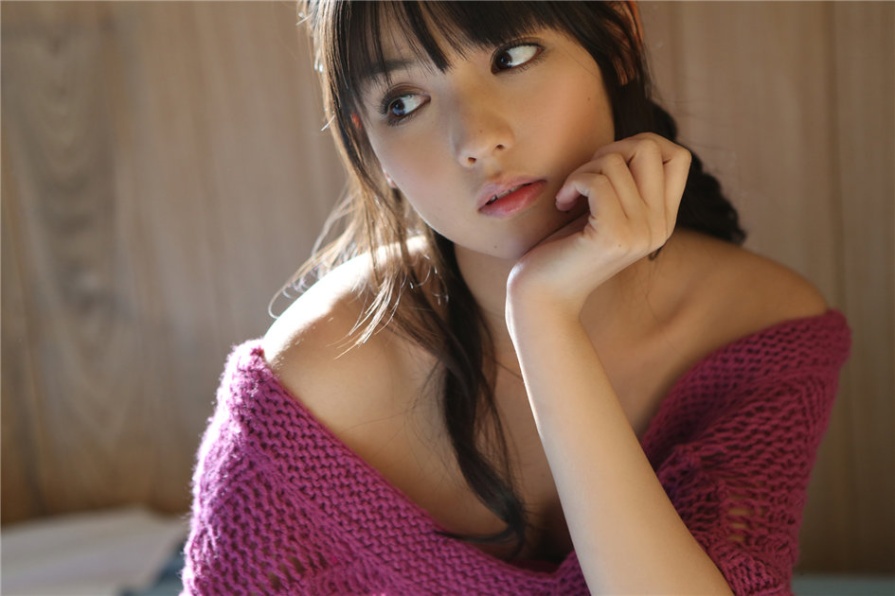 日本甜美少女道重さゆみ户外比基尼写真图片(第68页)