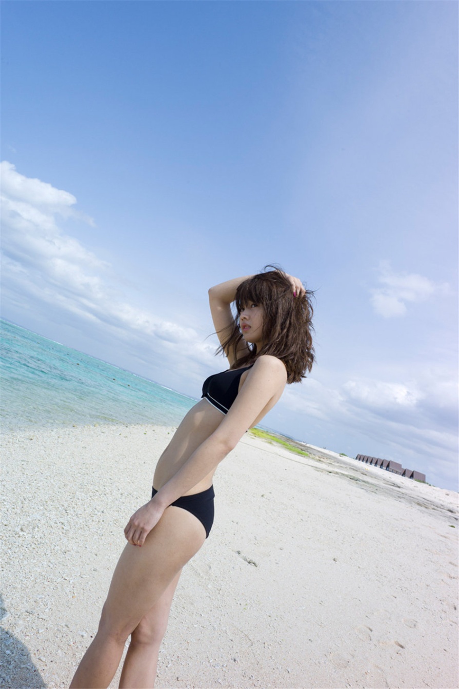 日本美女新垣里沙户外比基尼写真图片(第37页)