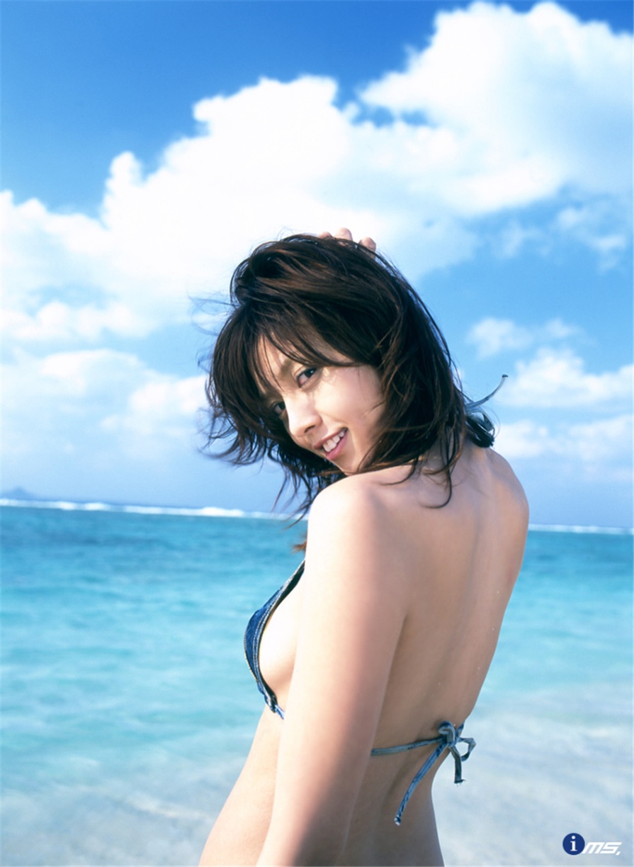 日本人体艺术风骚少妇沙滩比基尼美乳诱惑写真(第7页)