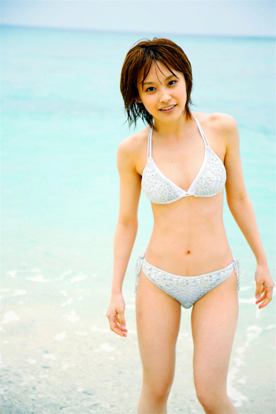 日本美女高橋愛海边性感比基尼写真图片(第23页)