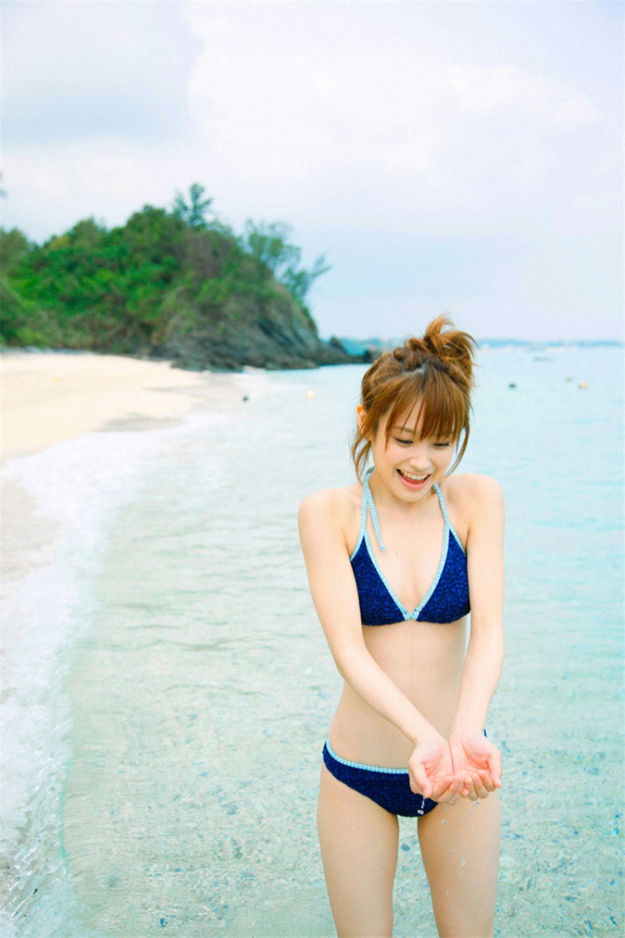 日本美女高橋愛海边性感比基尼写真图片(第74页)