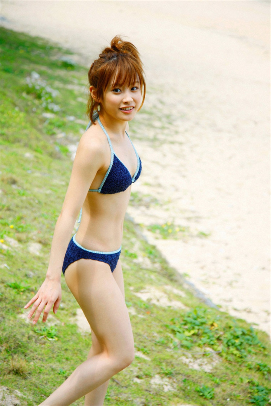 日本美女高橋愛海边性感比基尼写真图片(第83页)
