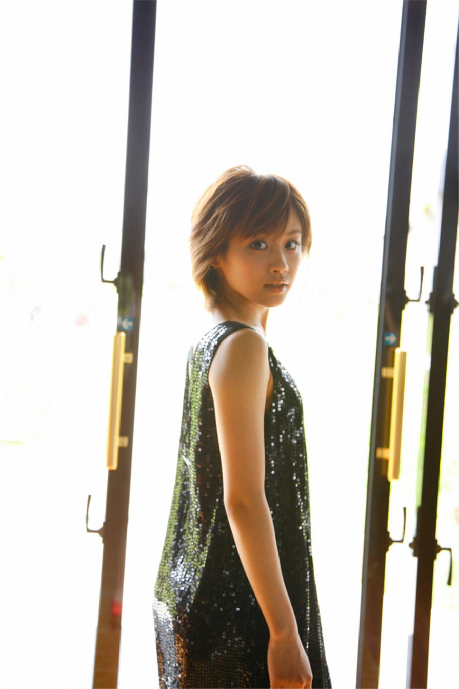 日本美女高橋愛海边性感比基尼写真图片(第87页)