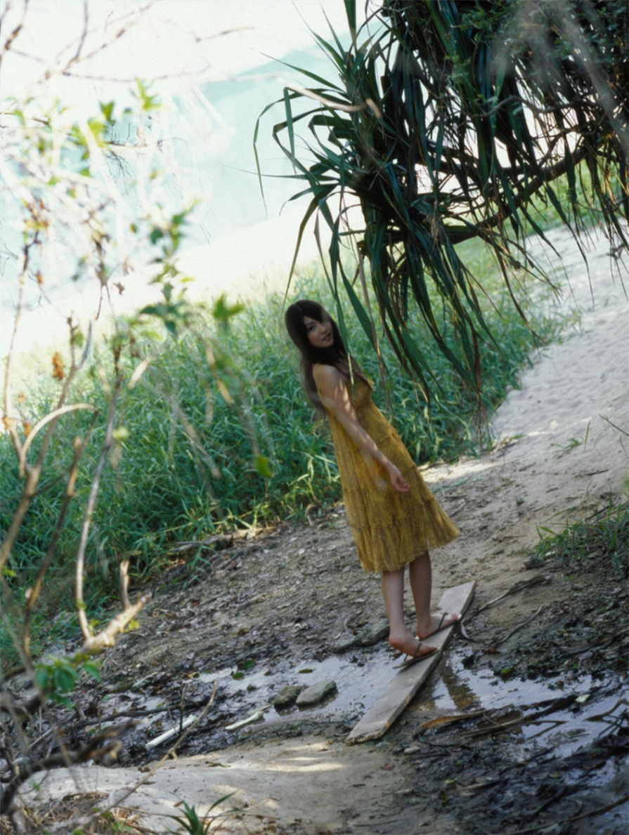 日本美女道重さゆみ外景唯美生活照写真图片(第103页)