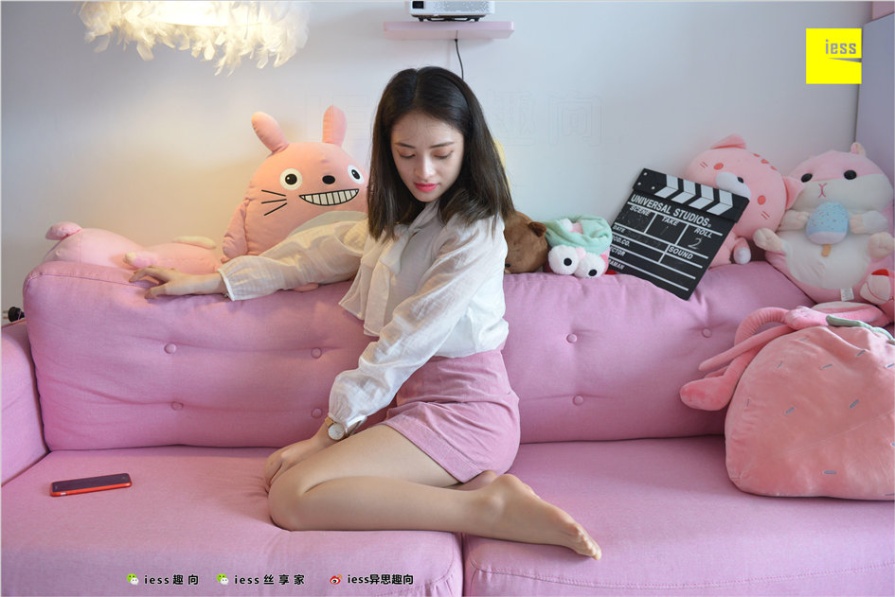 极品美女室内性感美腿私房写真图片(第36页)