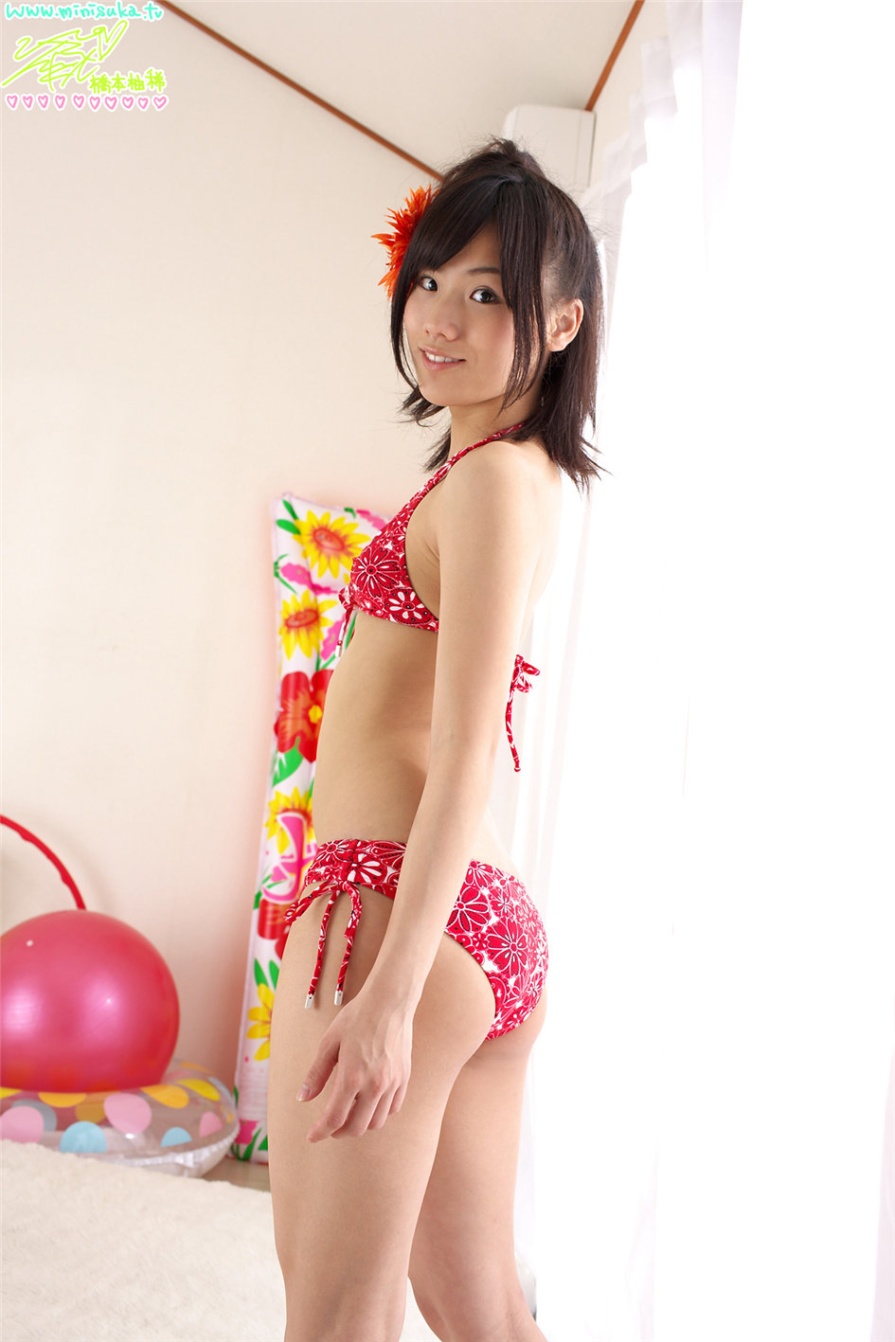 穿比基尼的可爱美女橋本柚稀日本人体艺术写真照片(第5页)