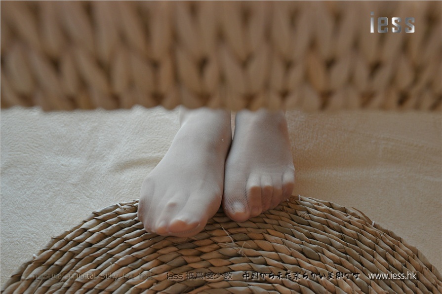 极品美腿模特室内性感白皙玉足写真图片(第68页)