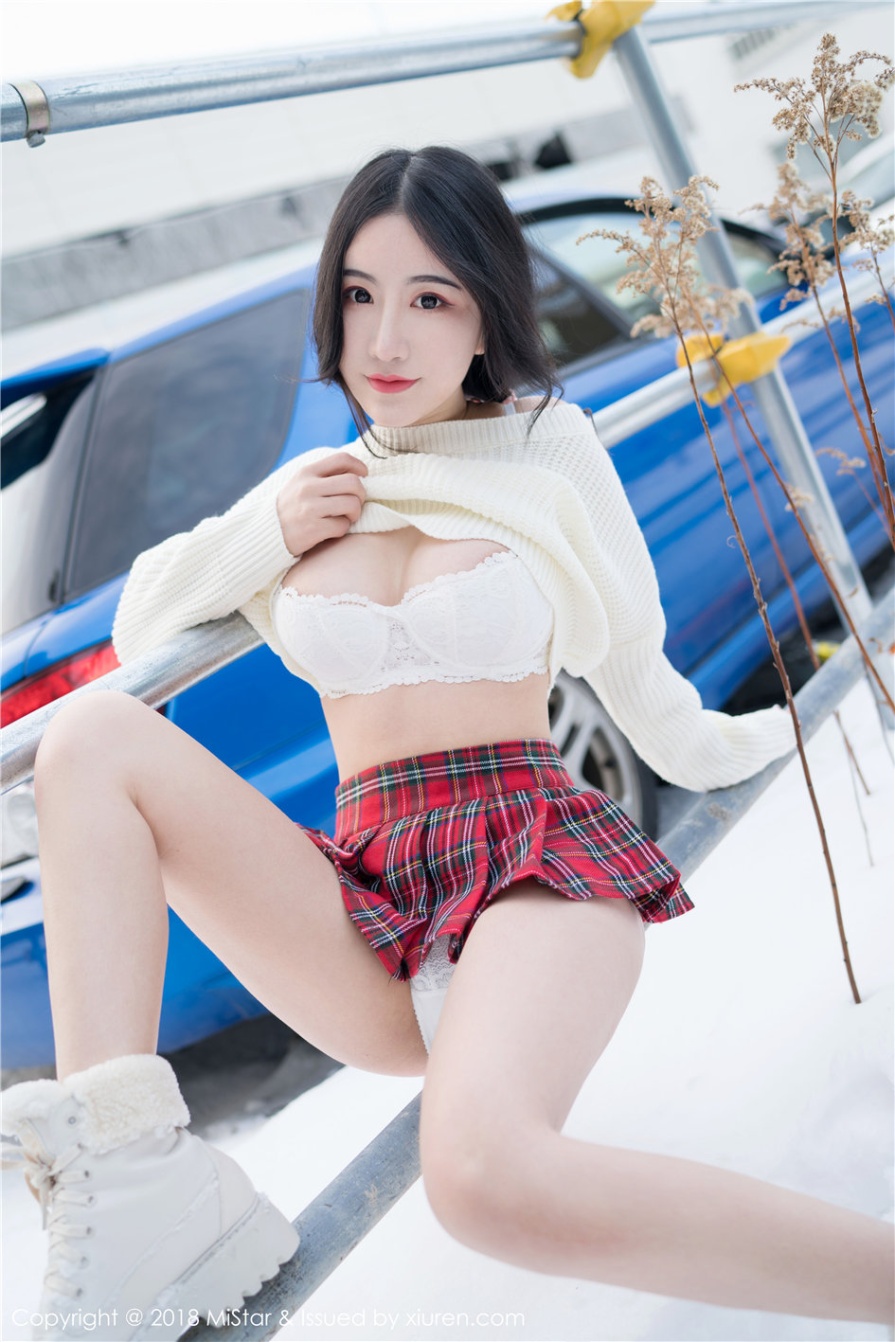 甜美女生绯月樱-Cherry户外大胆人体艺术美臀诱惑写真图片(第23页)