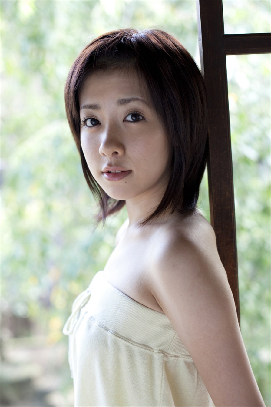 日本美女清水佐紀比基尼外景摄影照片(第38页)