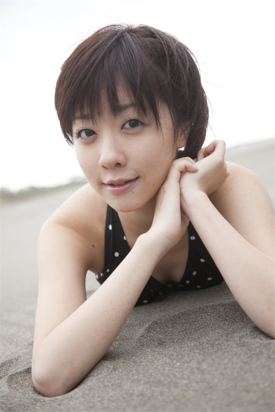 日本美女清水佐紀比基尼外景摄影照片(第85页)