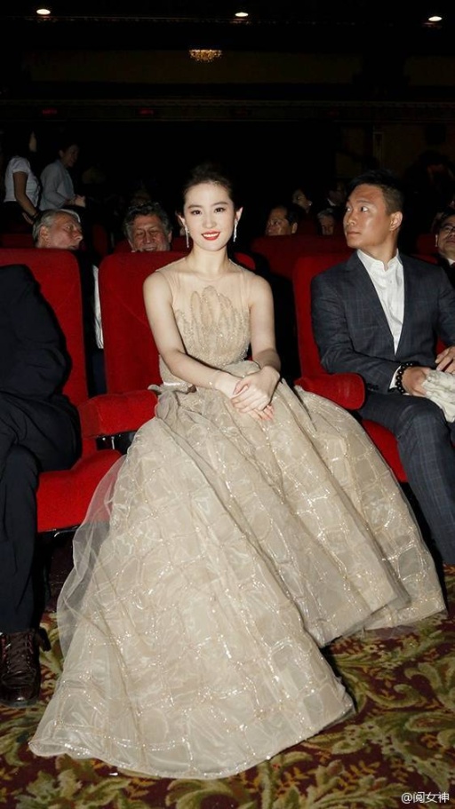 美女明星刘亦菲在电影节上图片(第8页)