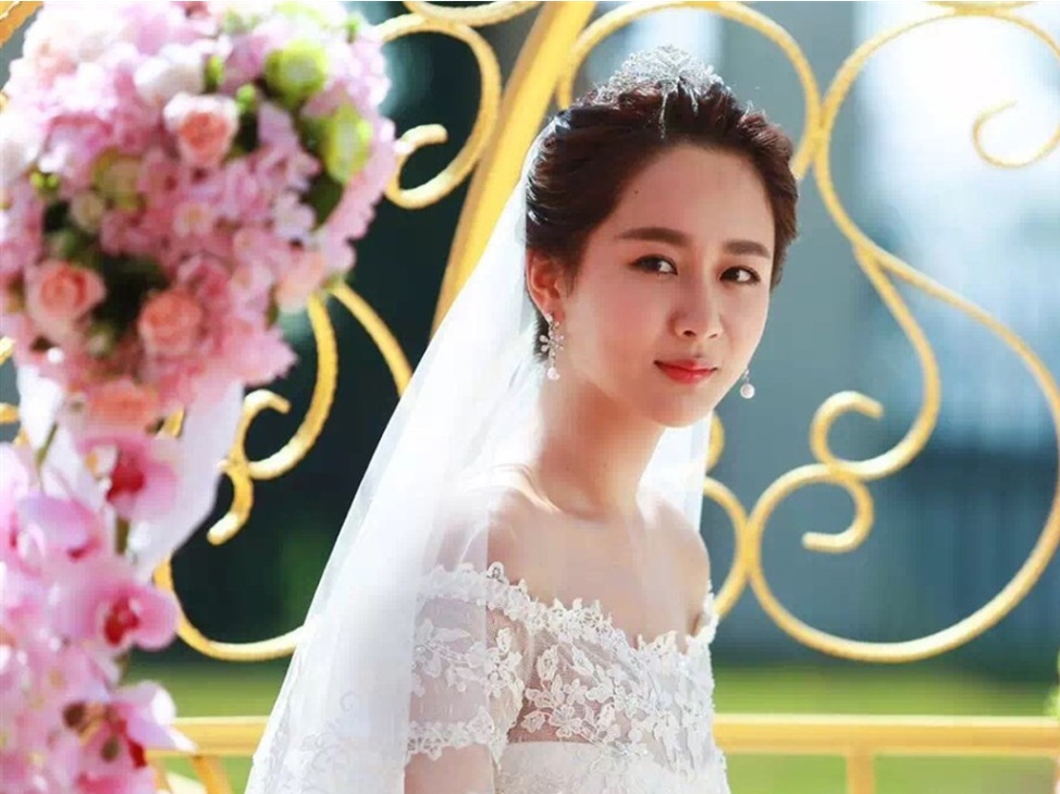 乔振宇和杨紫演的《大嫁风尚》结婚照图片(第4页)