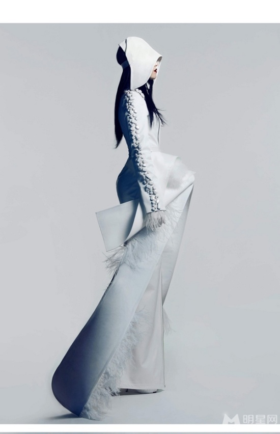 美女明星尚雯婕的专辑封面图片(第3页)