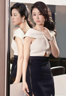 气质美女明星林心如小黑裙图片