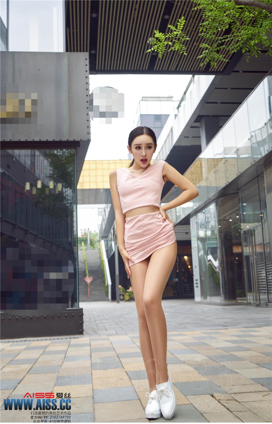 顶级美女欣杨户外透视裤袜无内人体诱惑艺术写真(第30页)