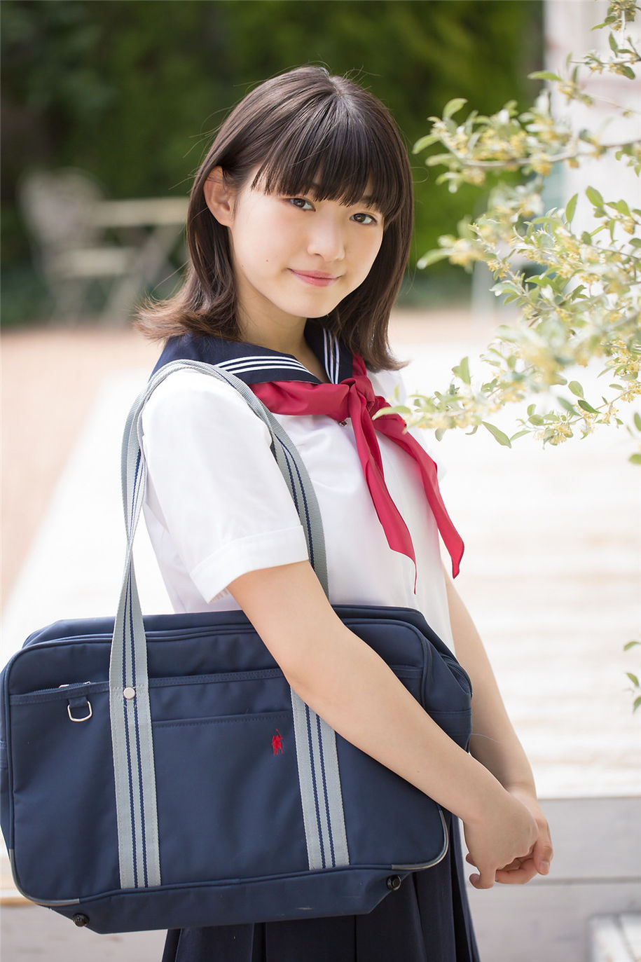 Minisuka.tv 日本学生妹沢村りさ俏皮可爱撩人写真图片(第16页)