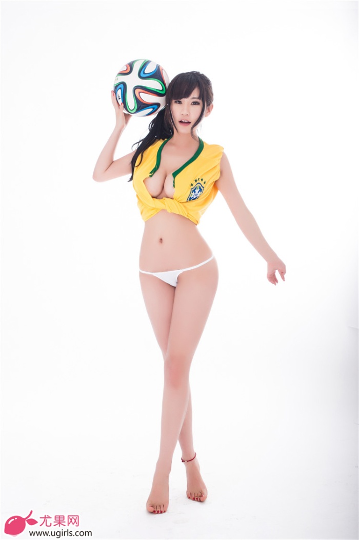 足球宝贝模特极品爆乳大胆人体诱惑写真(第11页)