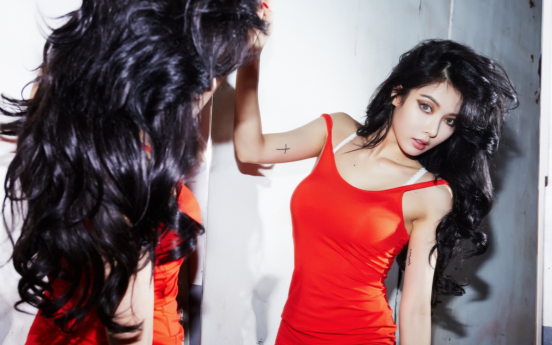 韩国美女明星金泫雅美胸写真图片(第5页)
