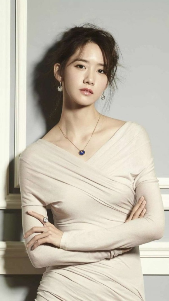 韩国女星林允儿短发低马尾图片(第4页)
