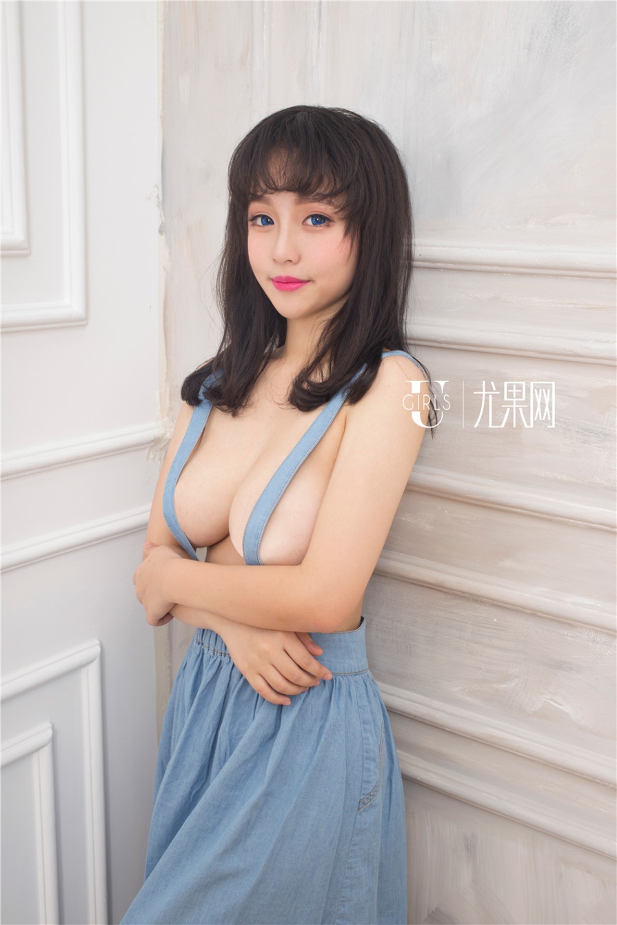 童颜巨乳美女禅叽Zankii床上大胆人体艺术写真(第41页)