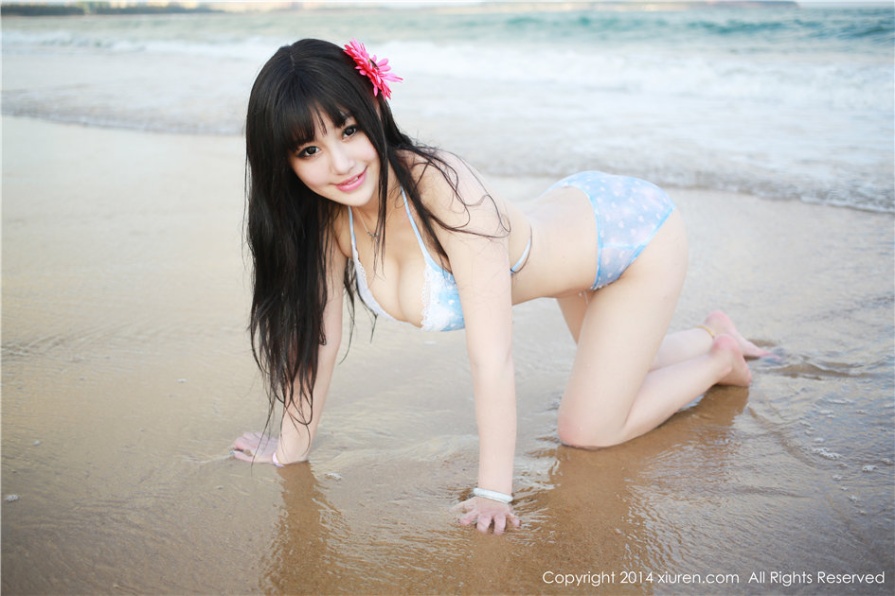 极品巨乳美女Barbie可儿海边大胆人体艺术写真图片(第37页)