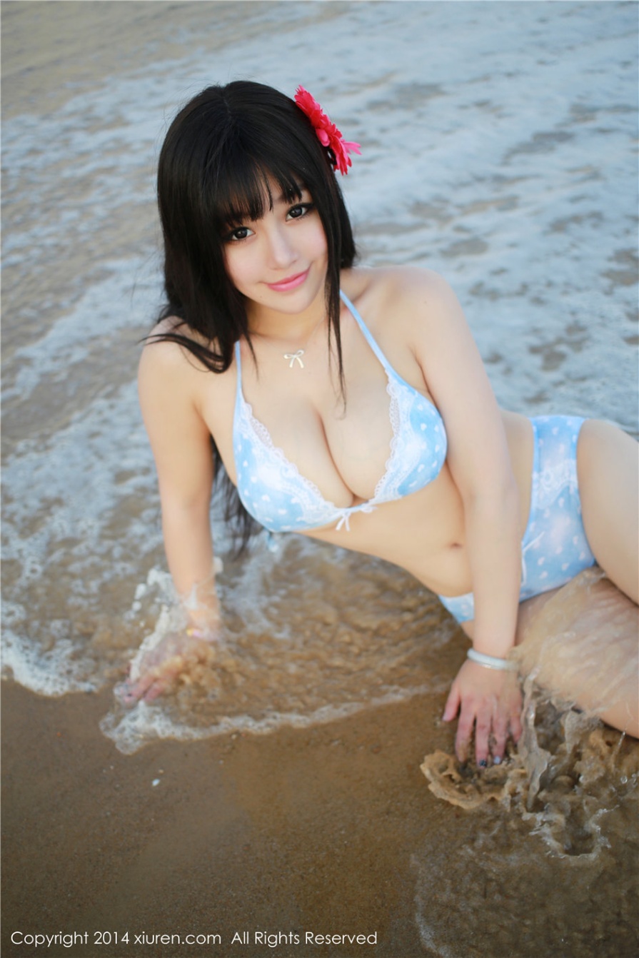 极品巨乳美女Barbie可儿海边大胆人体艺术写真图片(第52页)