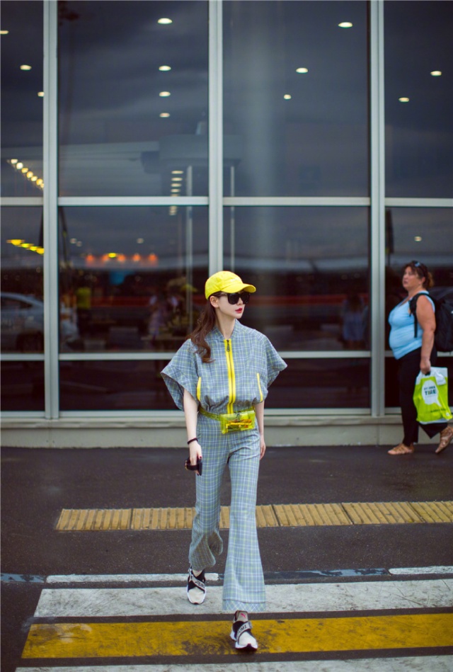 戚薇机场的服装搭配图片(第3页)