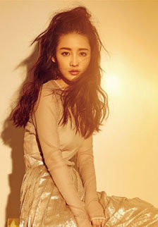 气质美女明星李沁时尚写真大全