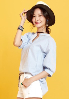 林允儿夏日清凉写真