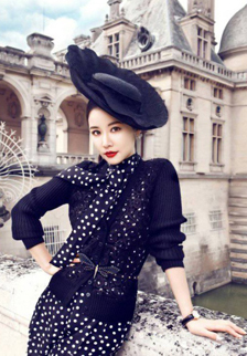 林心如最新国外街拍图片