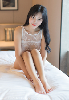 极品巨乳美女刘钰儿床上透视装大胆人体艺术写真
