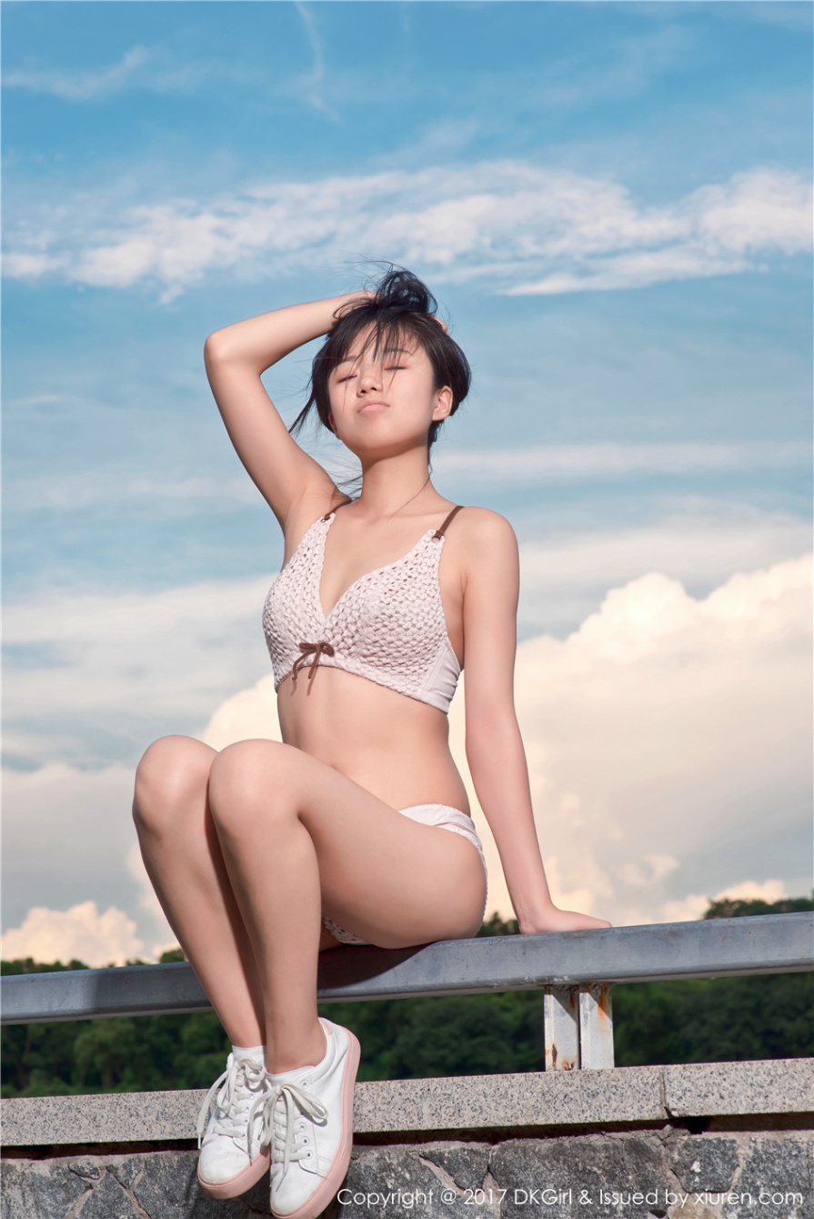 日本甜美女生仓井优香外景高清人体艺术照片(第29页)