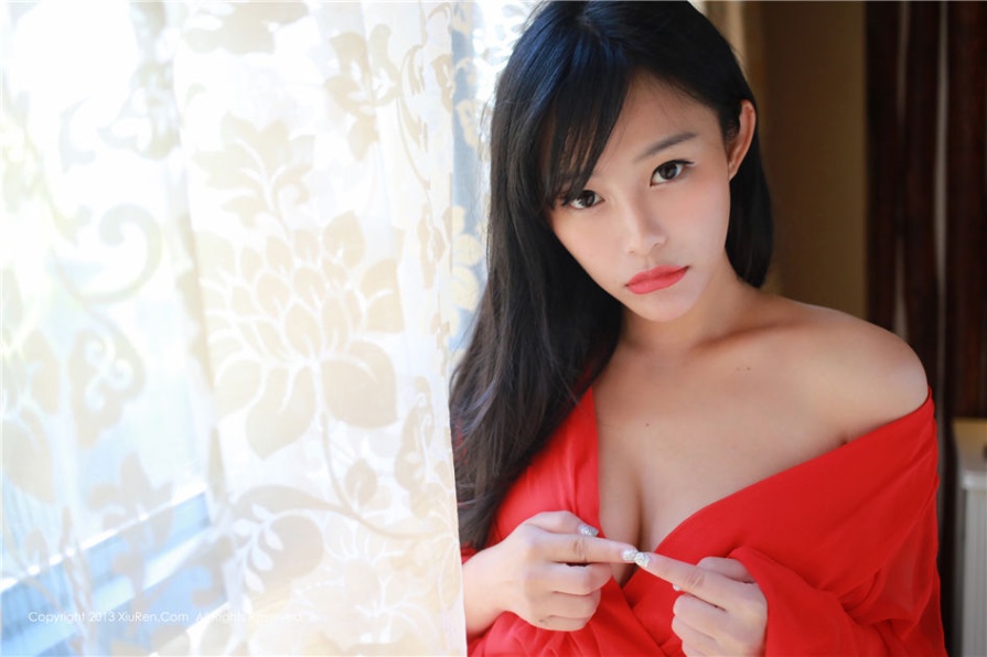 妖艳美女易欣情趣透视装大胆人体艺术照(第28页)