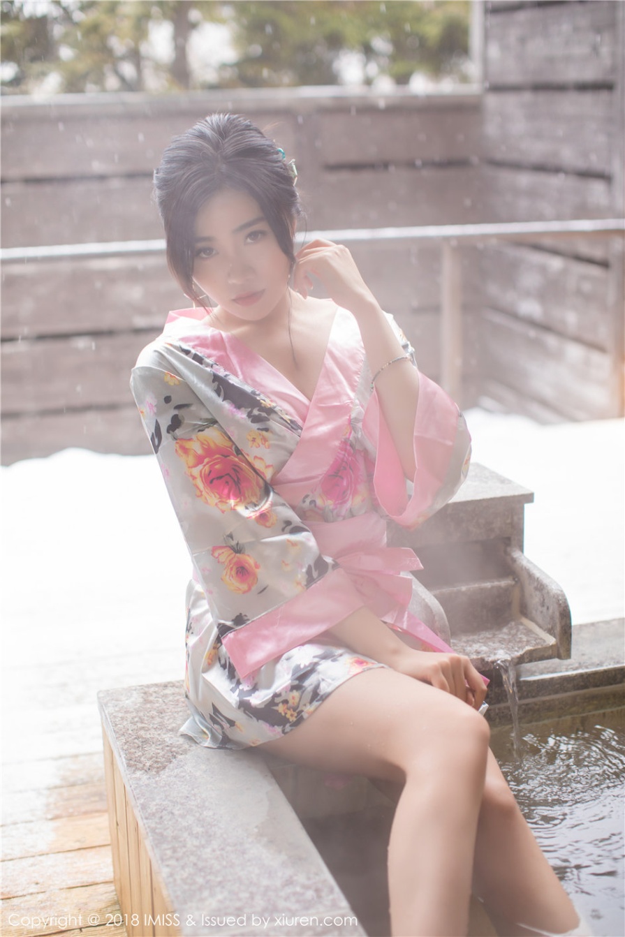中国美女许诺Sabrina日本旅拍蕾丝情趣内衣人体艺术写真(第3页)