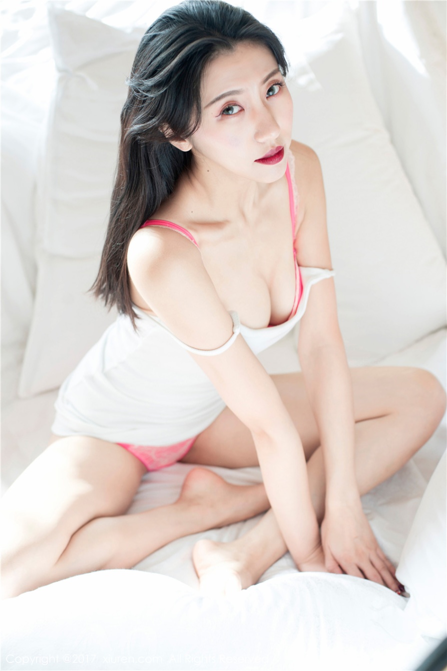 颜值惊艳顶级美女大熙室内极品爆乳诱惑大尺度人体艺术写真(第33页)