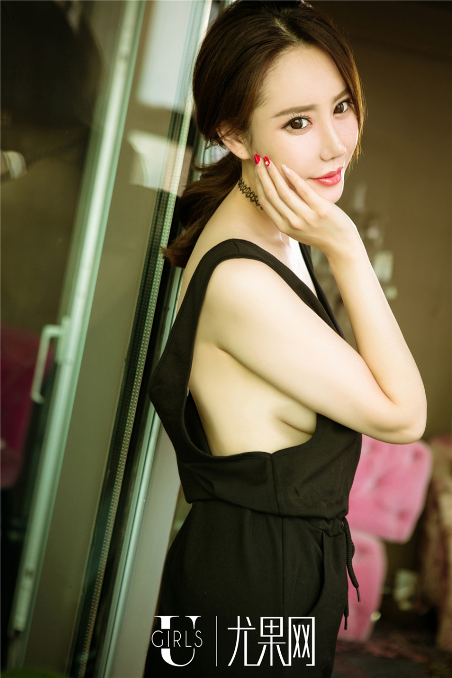 顶级身材美女欣凌极品雪白巨乳诱惑写真图片(第38页)