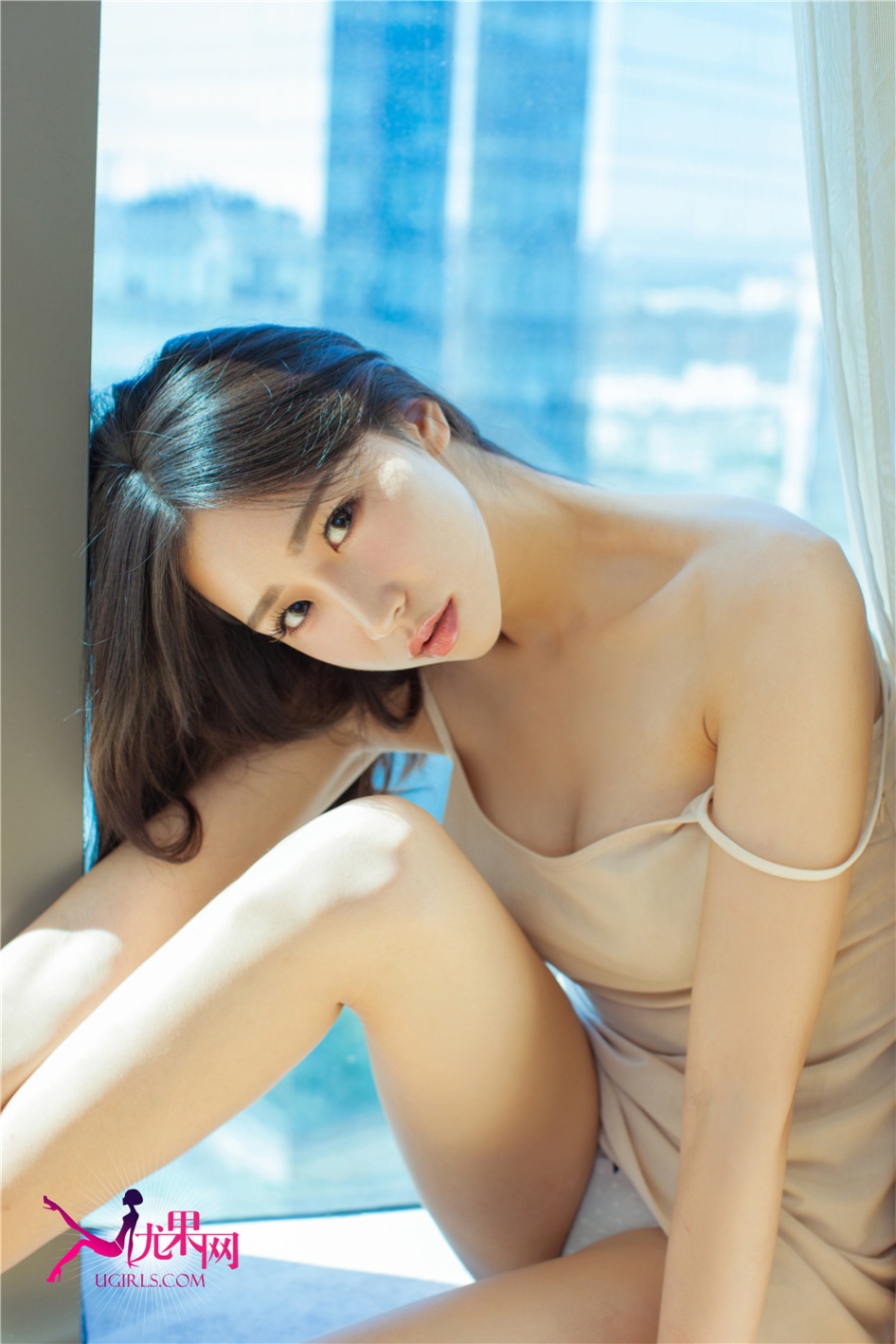 风骚美女思涵室内情趣内衣雪白翘臀诱惑大胆人体艺术照(第33页)