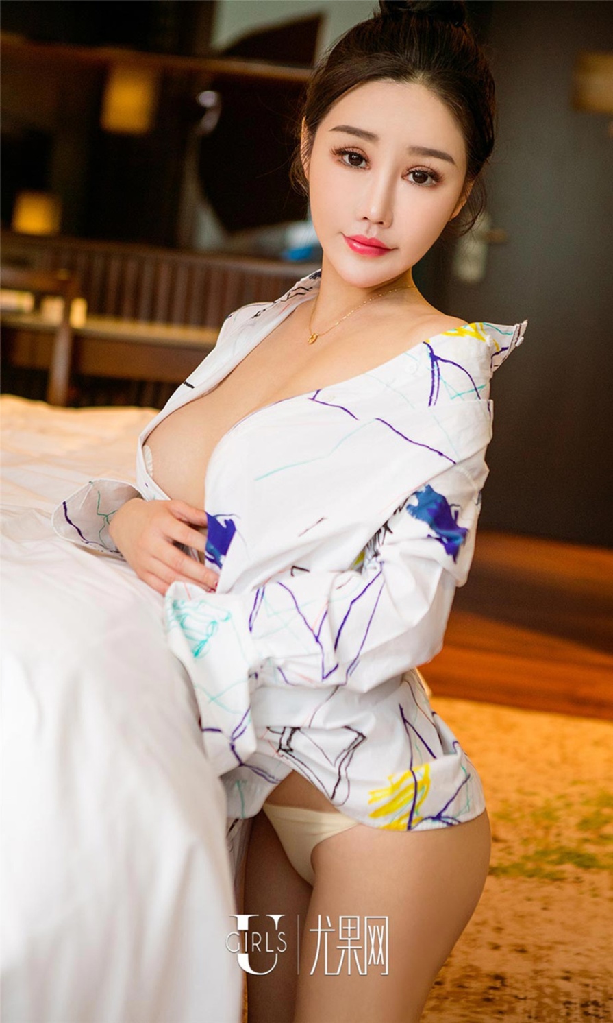 气质美女模特赫连露娜酒店真空和服白嫩巨乳诱惑大胆人体艺术照(第25页)
