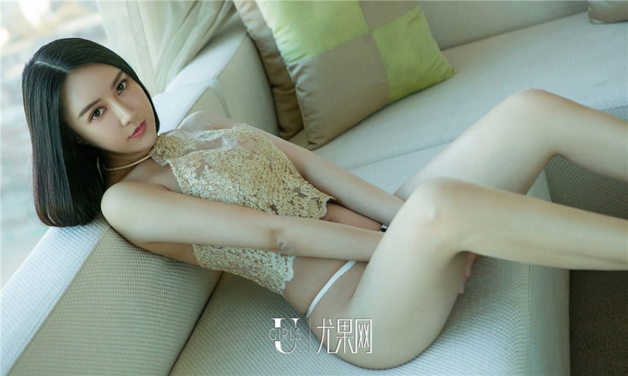 巨乳美女赫丽室内透视装大胆人体艺术照(第13页)