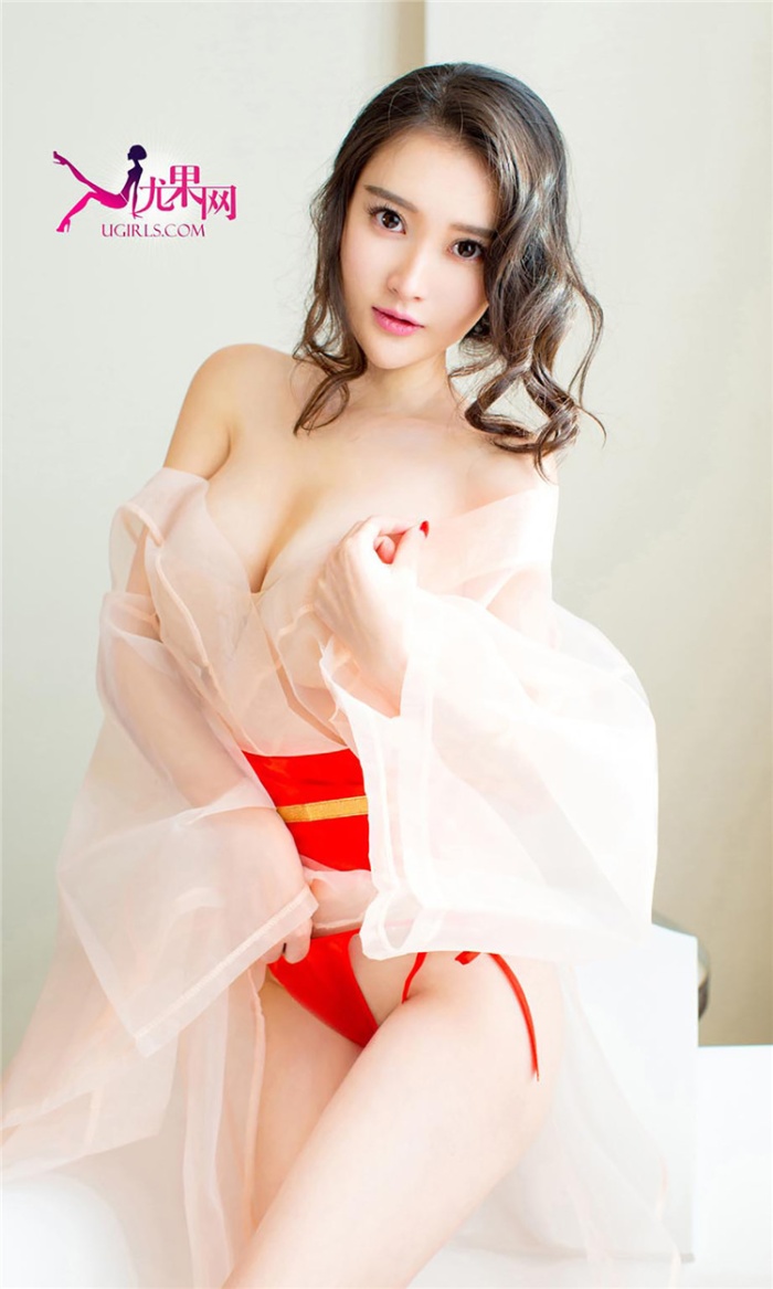 大胆人体模特潇潇透视装丁字裤雪白美臀诱惑写真(第32页)