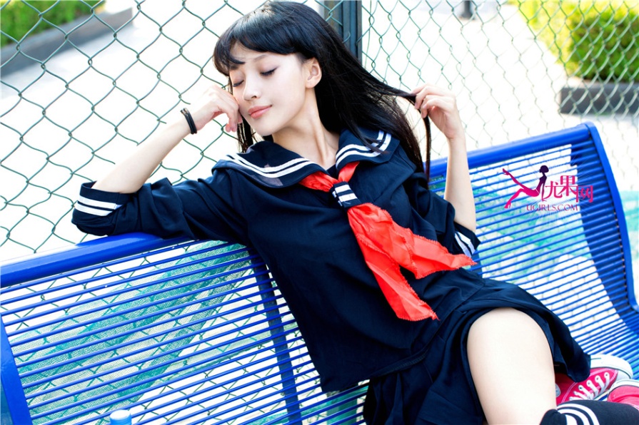 00后嫩模美女COCO雪白粉嫩美臀诱惑大胆人体艺术写真(第36页)