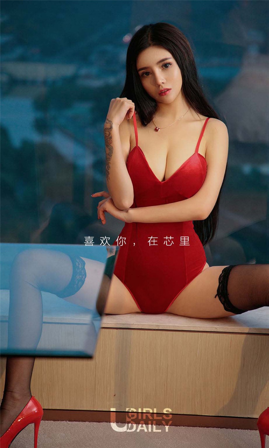 清纯美女李芯浴室透明情趣制服顶级人体艺术写真图片(第3页)