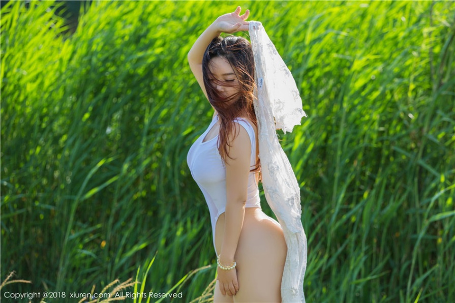 西西人体模特美女西希白兔白嫩美腿诱惑写真照片(第21页)