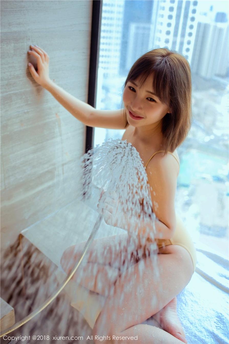 超大胆西西人体艺术模特枝恩透视装湿身写真图片(第39页)