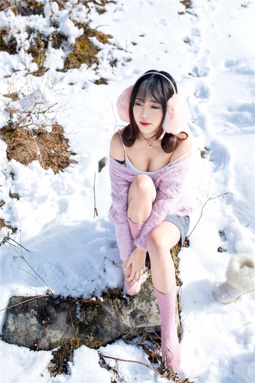顶级人体模特美女靓Youlina雪地脱衣蕾丝小内内撩人写真图片(第44页)