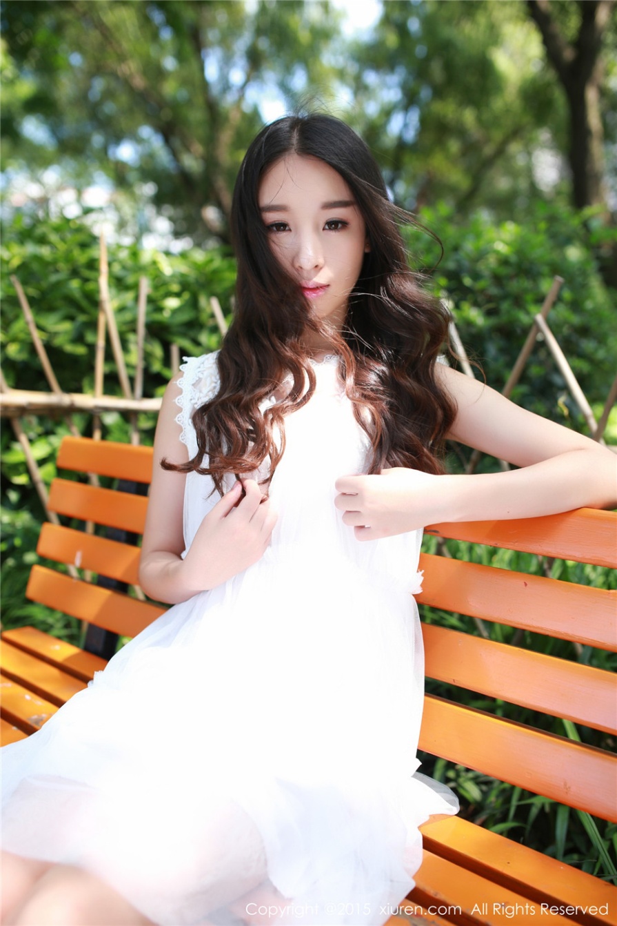 气质美女梓萱Crystal户外性感内衣大胆人体艺术写真图片(第9页)